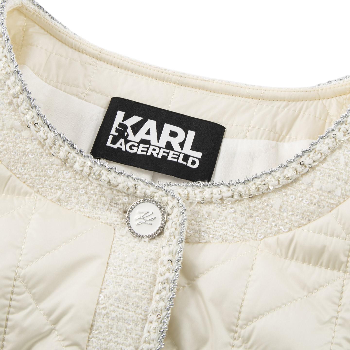KARL LAGERFELD SS26 Пуховик Женский KARL LAGERFELD / Karl Lagerfeld Jeans, белый
KARL LAGERFELD SS26 Пуховик Женский KARL LAGERFELD / Karl Lagerfeld Jeans, белый