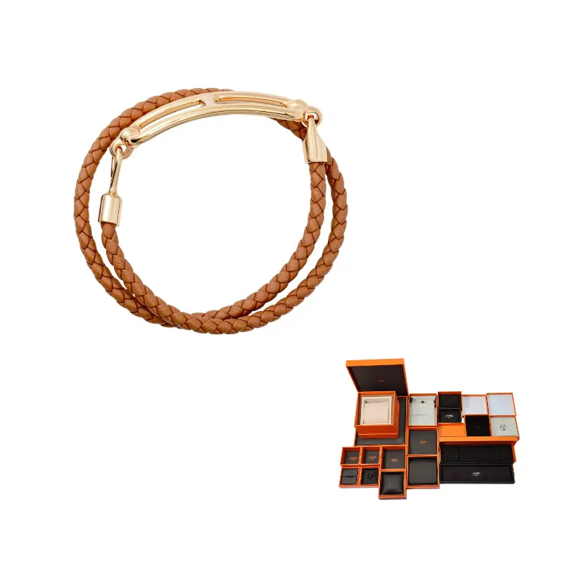 Браслет Roulis для женщин HERMES, коричневый
Браслет Roulis для женщин HERMES, коричневый