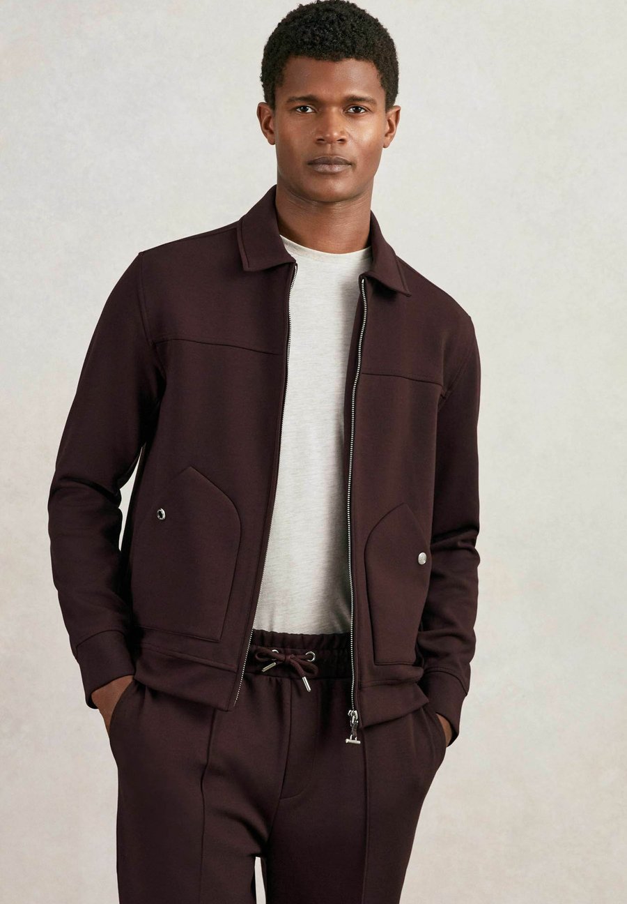 Толстовка Reiss REGULAR FIT, Cherry Red/Red
Толстовка Reiss REGULAR FIT, Cherry Red/Red