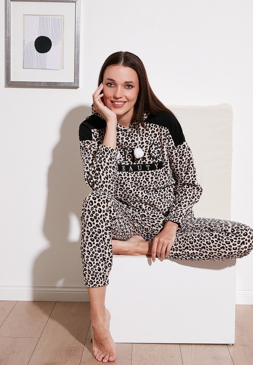 Пижамный комплект REGULAR FIT SET LELA, цвет Mottled Brown
Пижамный комплект REGULAR FIT SET LELA, цвет Mottled Brown