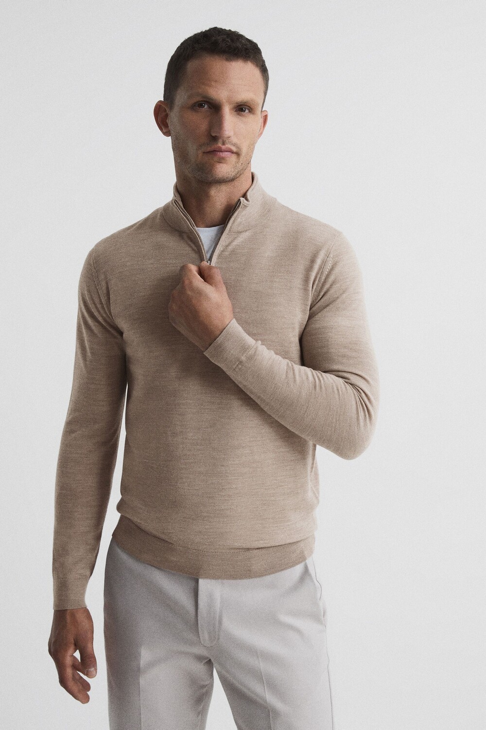 Свитер Blackhall с воротником на молнии из шерсти мериноса Reiss, бежевый
Свитер Blackhall с воротником на молнии из шерсти мериноса Reiss, бежевый
