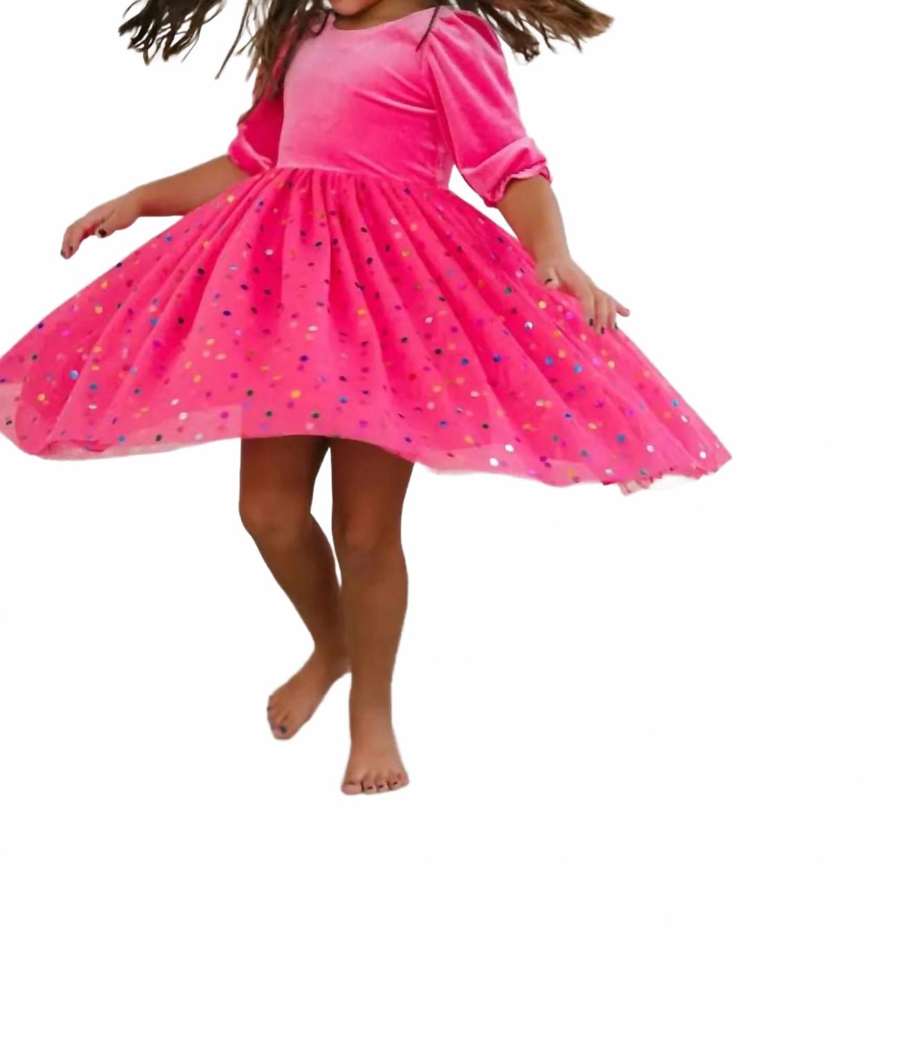 Платье Diana в розовом цвете с конфетти Ollie Jay
Платье Diana в розовом цвете с конфетти Ollie Jay