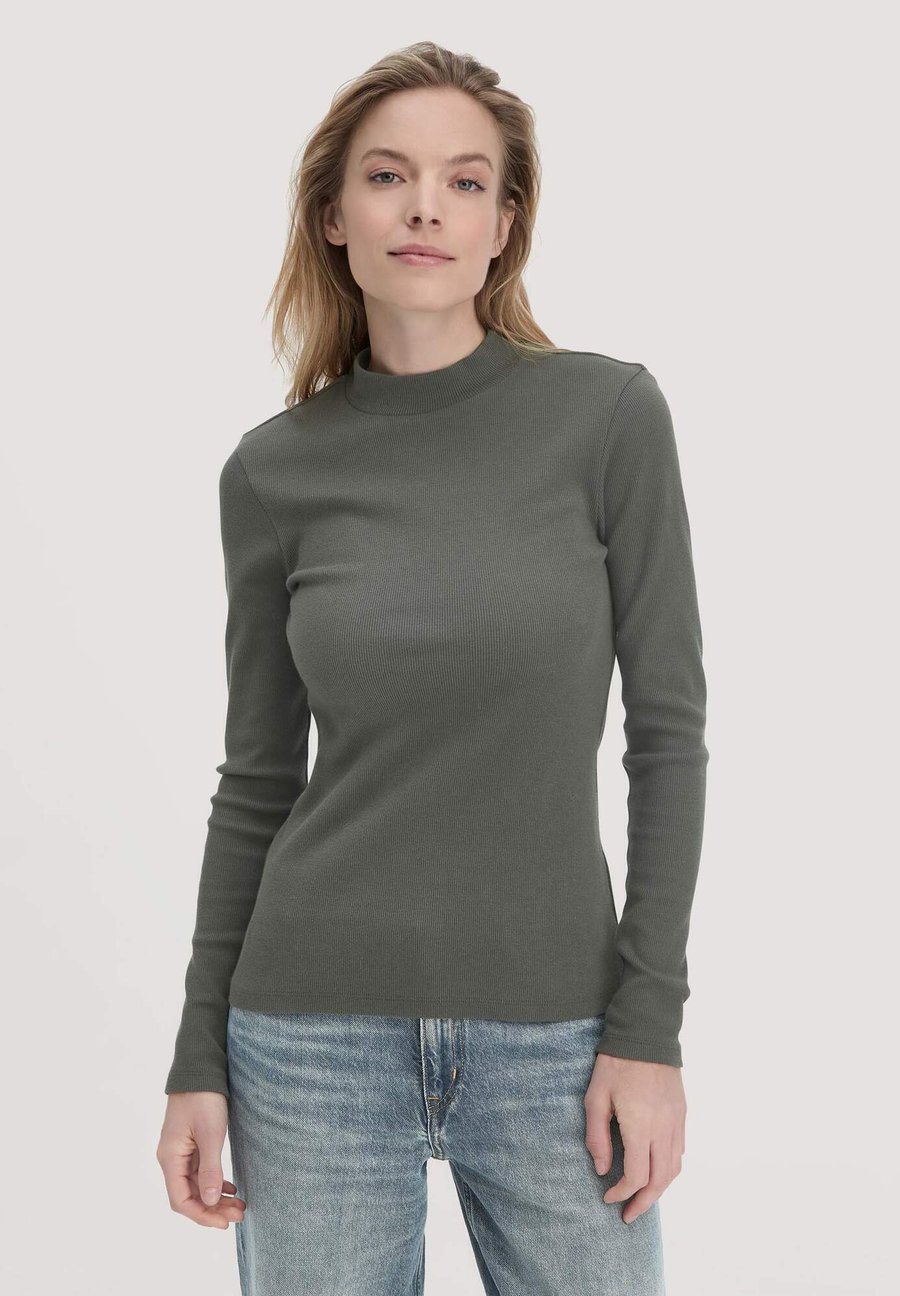 Топ Hessnatur Long sleeved top, Tannengrün/Green
Топ Hessnatur Long sleeved top, Tannengrün/Green