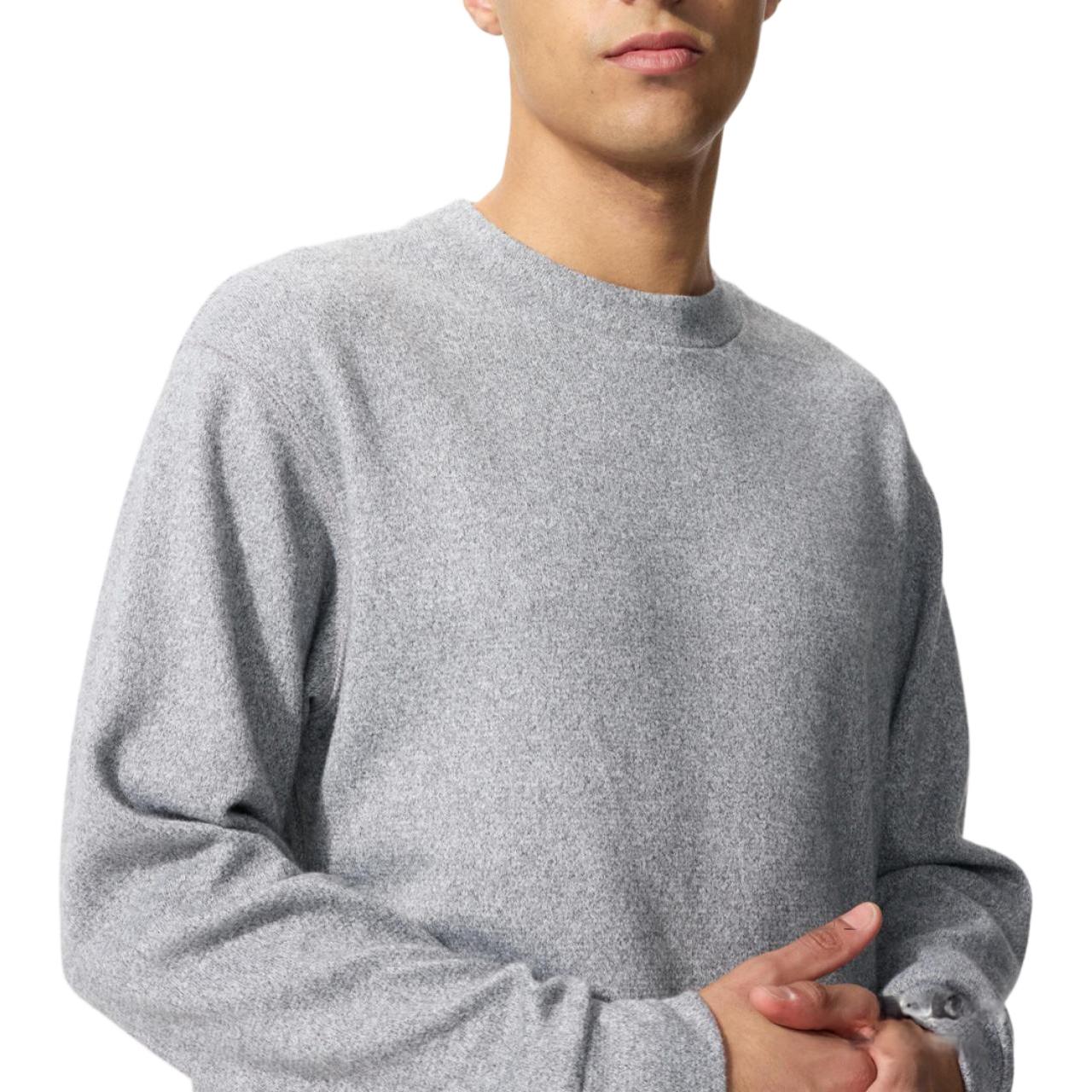 UNIQLO Серый свитшот Men's Gray
UNIQLO Серый свитшот Men's Gray