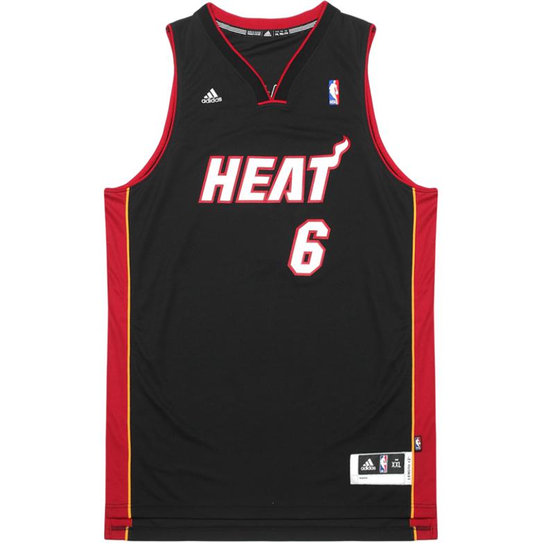 Баскетбольная майка мужская Adidas, черный
Баскетбольная майка мужская Adidas, черный