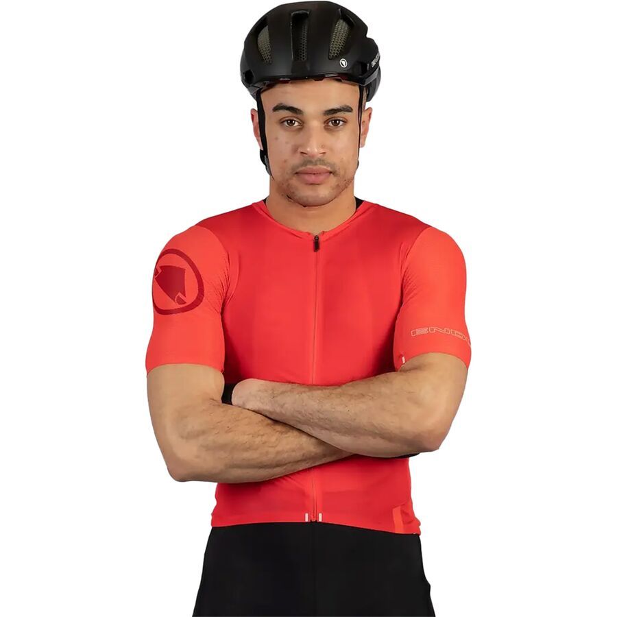 Футболка Endura Pro SL Race Endura, Pomegranate
Футболка Endura Pro SL Race Endura, Pomegranate