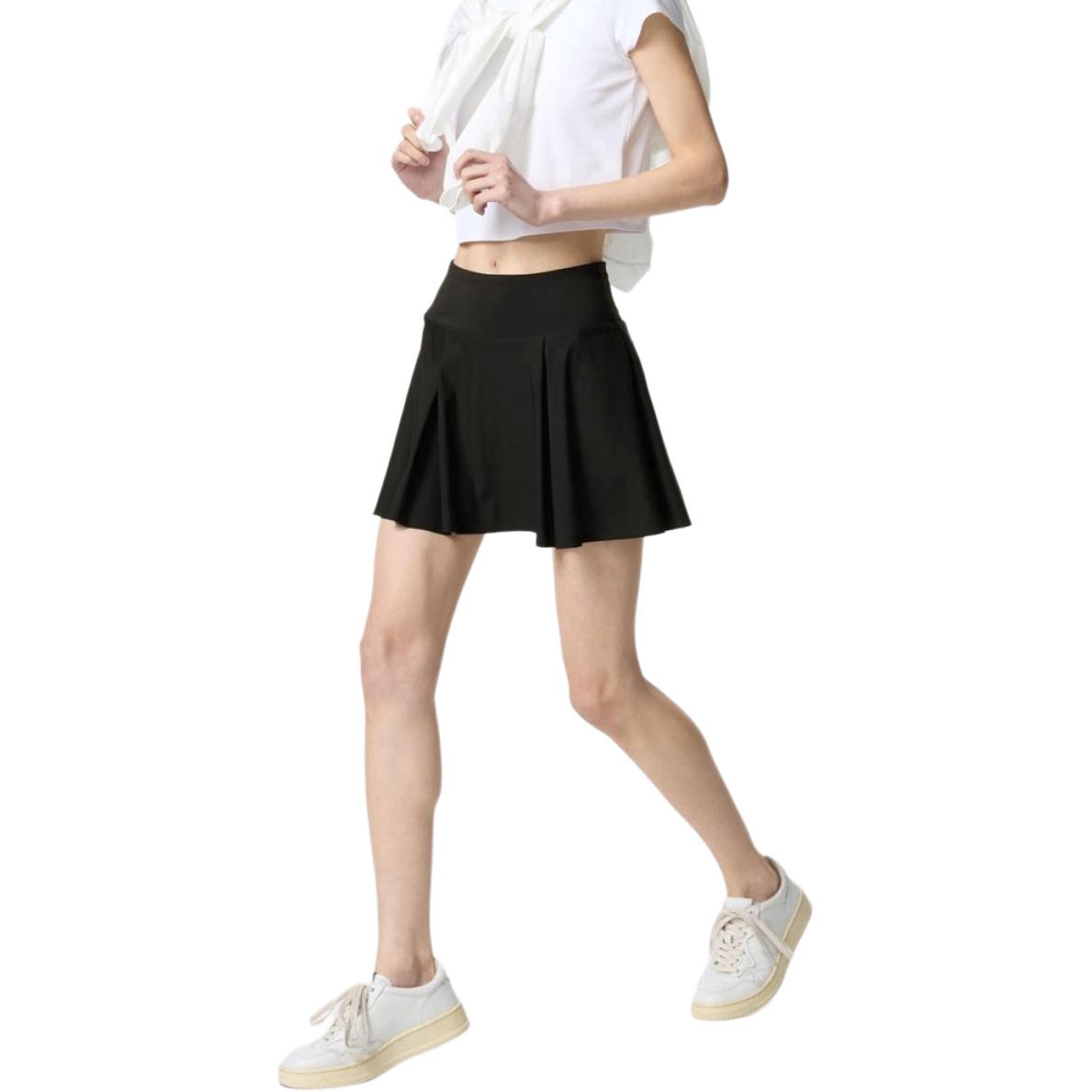 UNIQLO Повседневная короткая юбка женская черная
UNIQLO Повседневная короткая юбка женская черная