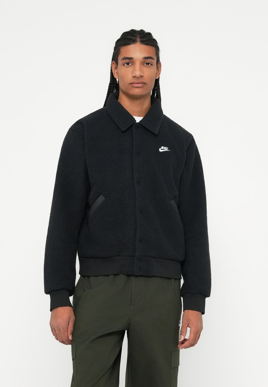 Флисовая куртка Nike Sportswear CLUB COACHES, Black/White/Black
Флисовая куртка Nike Sportswear CLUB COACHES, Black/White/Black