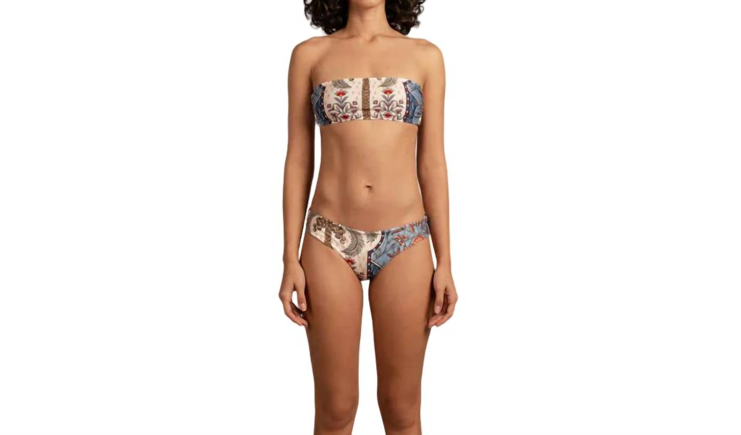 Купальник женский Encantadore, цвет pampa
Купальник женский Encantadore, цвет pampa