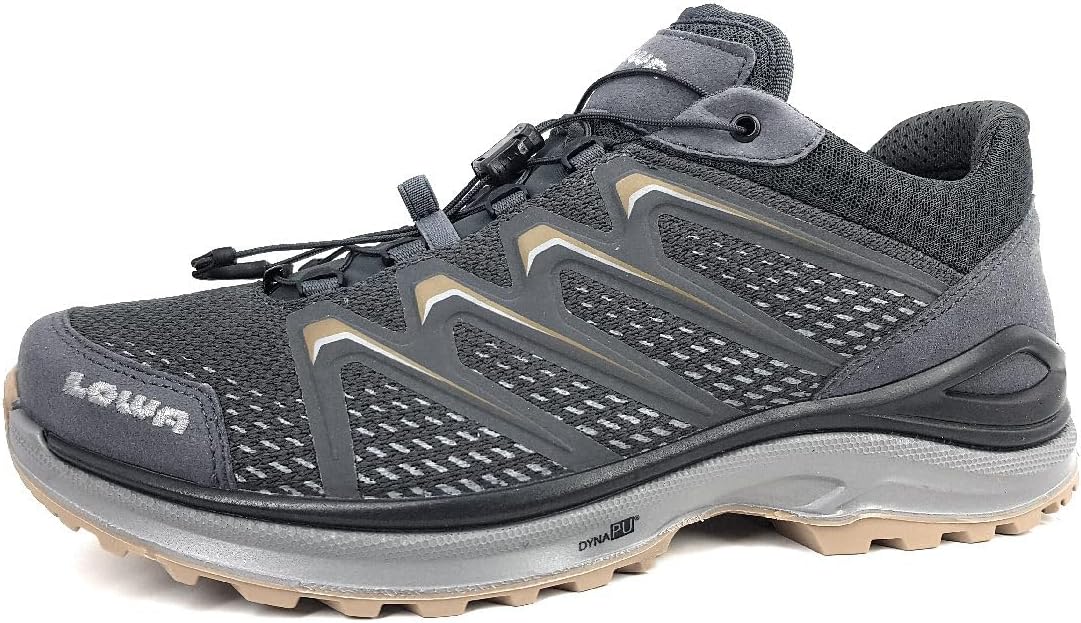Мужские закрытые треккинговые и походные ботинки LOWA, Graphite Bronze.
Мужские закрытые треккинговые и походные ботинки LOWA, Graphite Bronze.