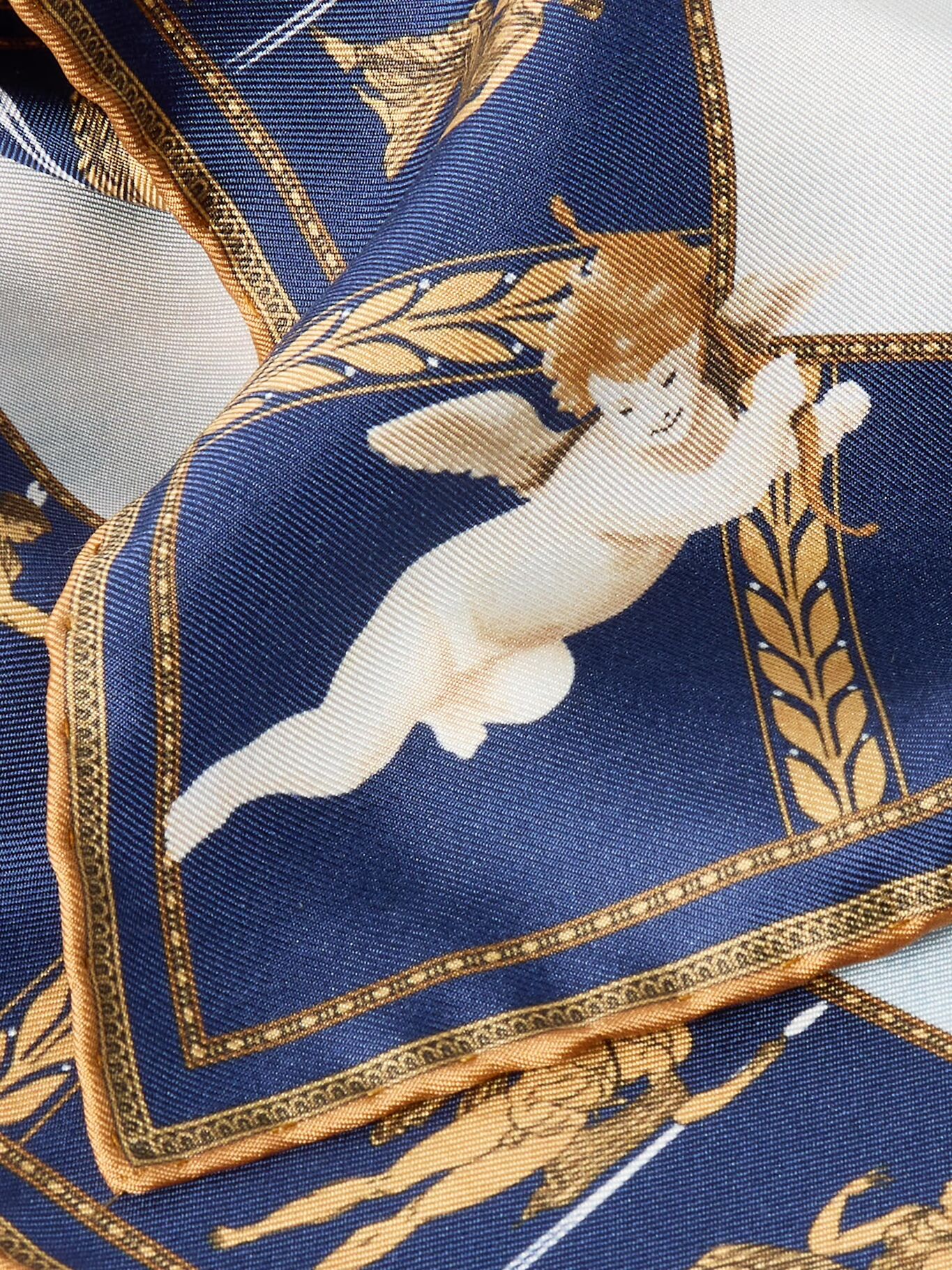 Карманный платок из шелковой саржи с принтом «Победа» RUBINACCI, синий
Карманный платок из шелковой саржи с принтом «Победа» RUBINACCI, синий