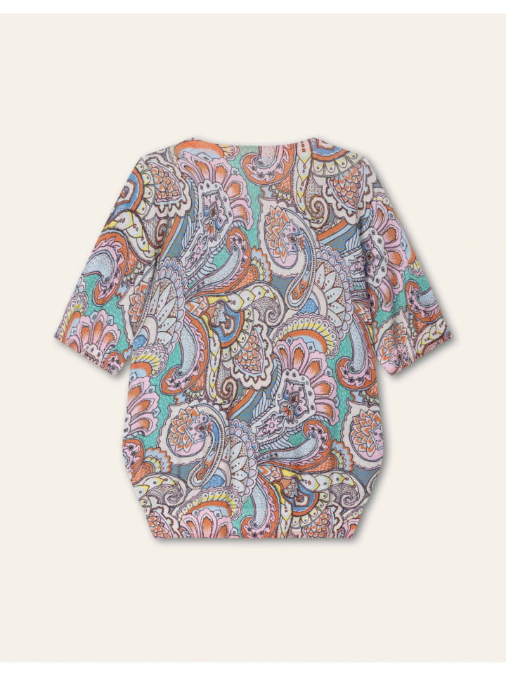 Маленький фиолетовый свитер Oilily
Маленький фиолетовый свитер Oilily