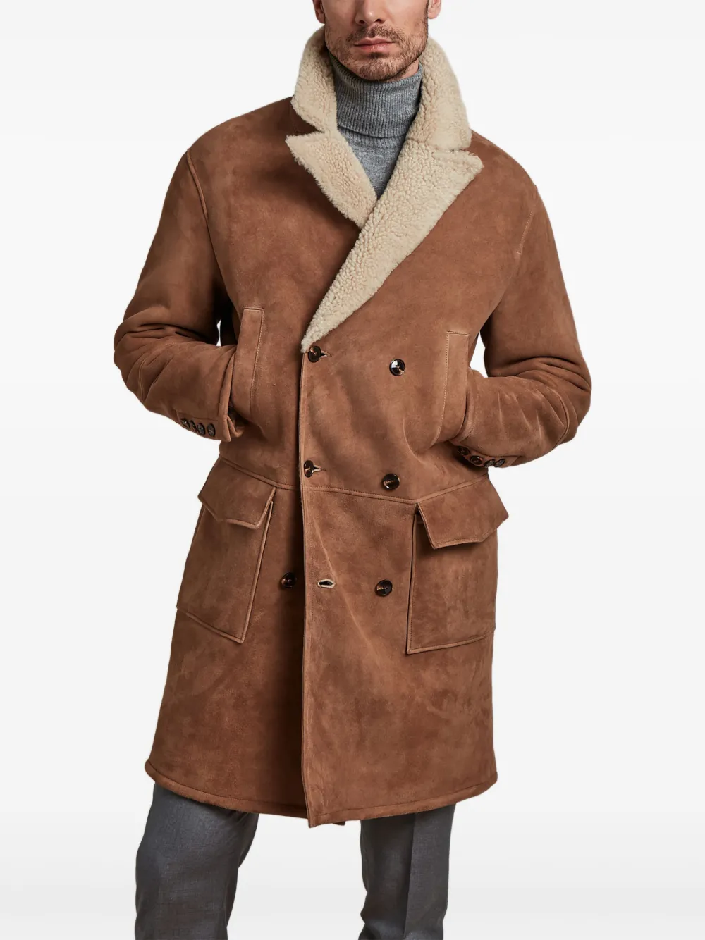 Двубортное пальто из овчины Manzoni 23, коричневый
Двубортное пальто из овчины Manzoni 23, коричневый