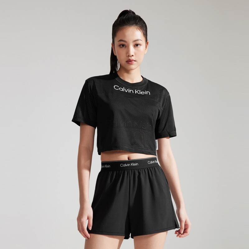 Футболка женская Calvin Klein Sports с сеткой, черный
Футболка женская Calvin Klein Sports с сеткой, черный