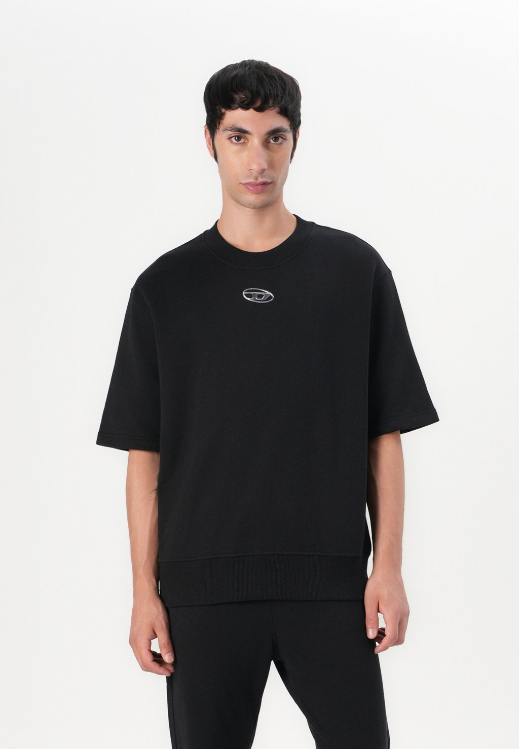 Толстовка COOLING Diesel, черный
Толстовка COOLING Diesel, черный