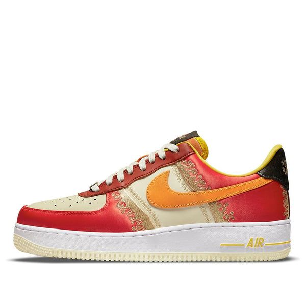 Кроссовки air force 1 '07 lv8 'little accra' Nike, красный
Кроссовки air force 1 '07 lv8 'little accra' Nike, красный