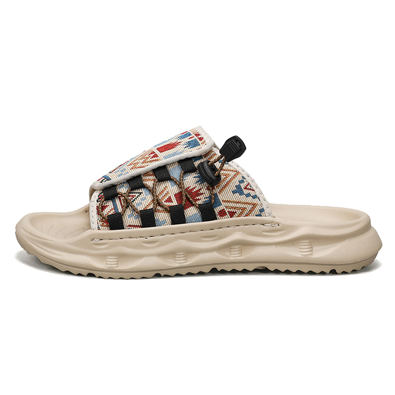 Тапочки-слайды мужские Budding Bear, Khaki
Тапочки-слайды мужские Budding Bear, Khaki