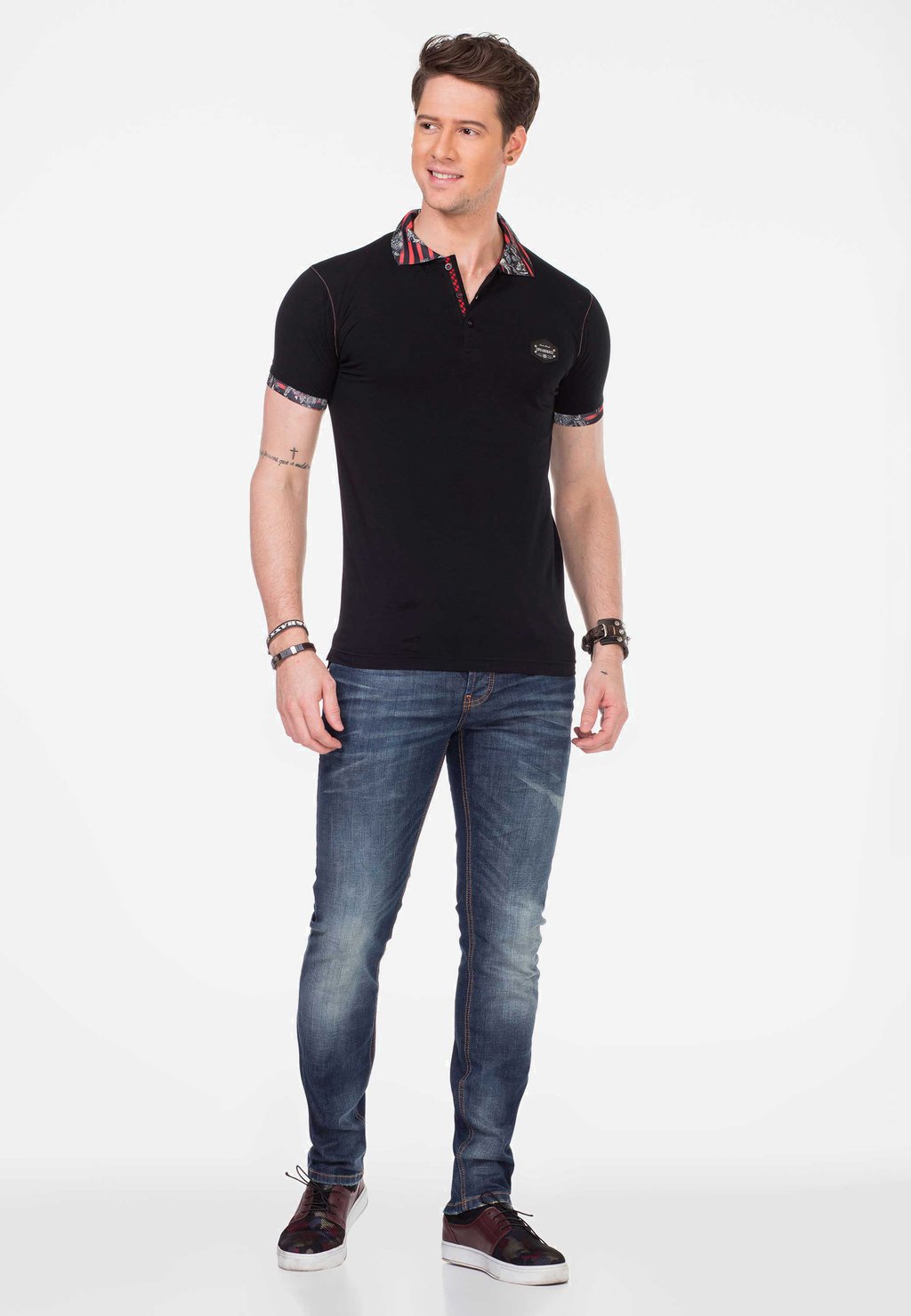 Джинсы прямого кроя Cipo & Baxx, темно-синий
Джинсы прямого кроя Cipo & Baxx, темно-синий