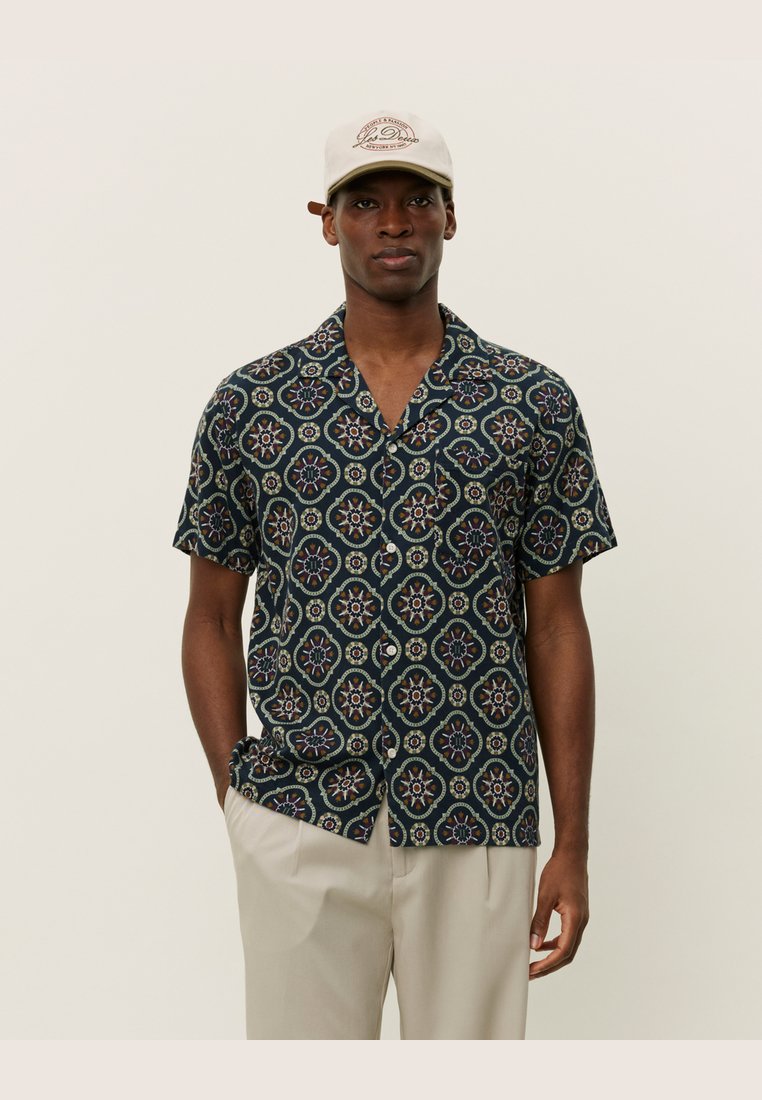 Рубашка LUKAS Les Deux, темно-синий
Рубашка LUKAS Les Deux, темно-синий