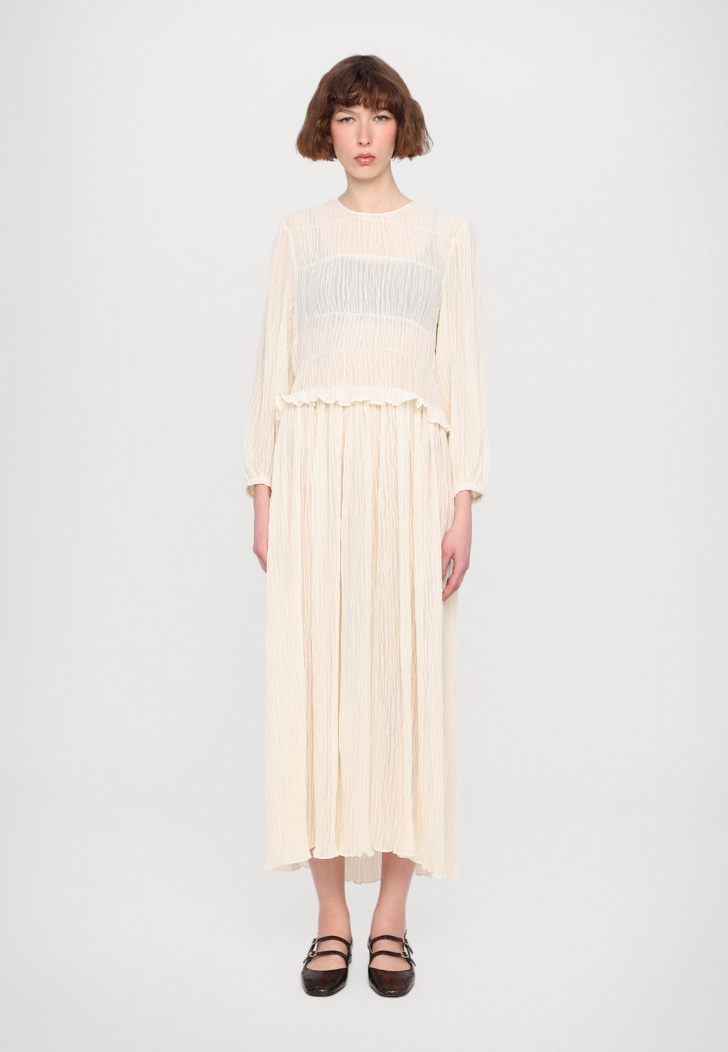 Повседневное платье ALFIE Baum und Pferdgarten, белый
Повседневное платье ALFIE Baum und Pferdgarten, белый