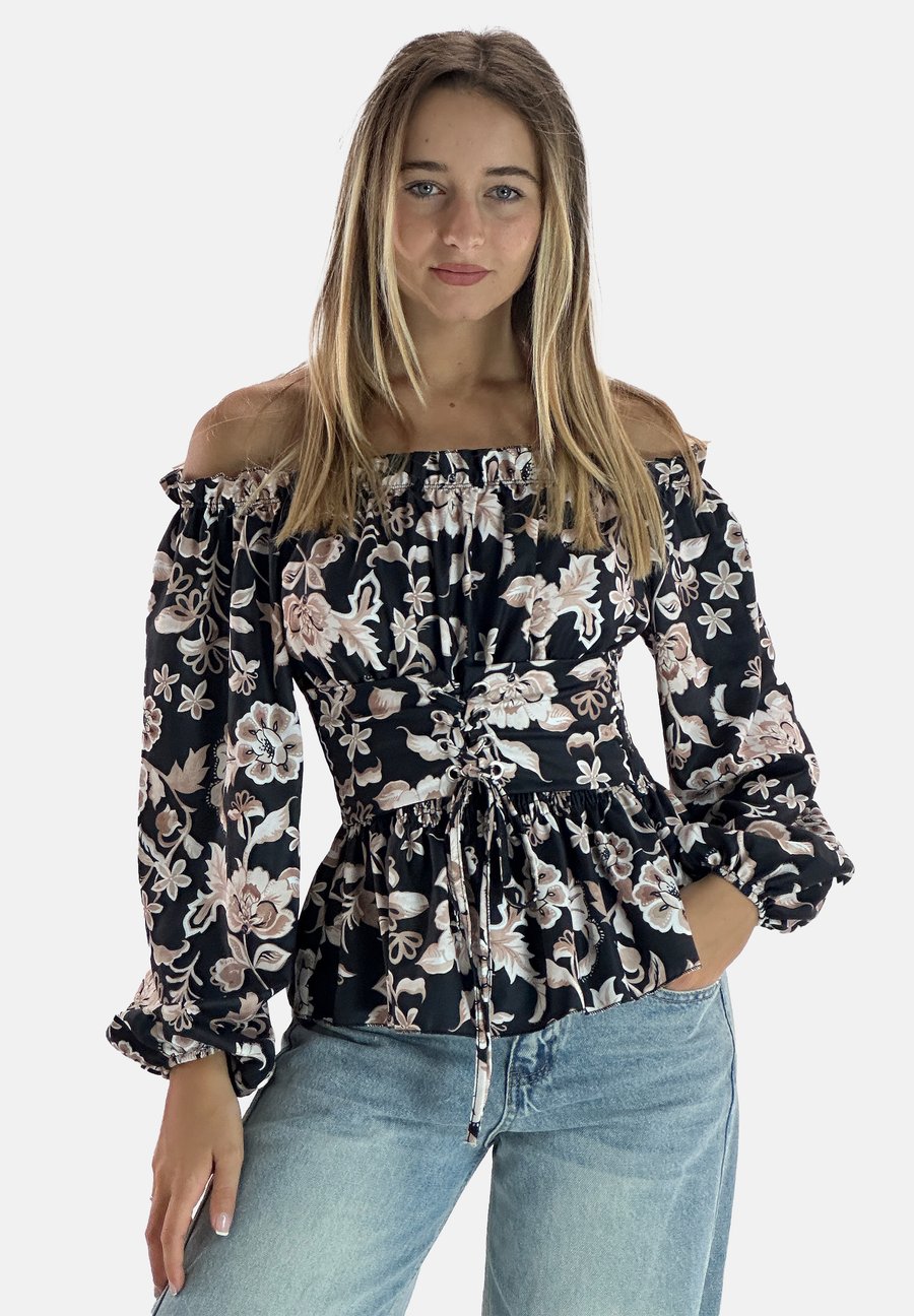 Блуза Elara Blouse, Schwarz/Black
Блуза Elara Blouse, Schwarz/Black