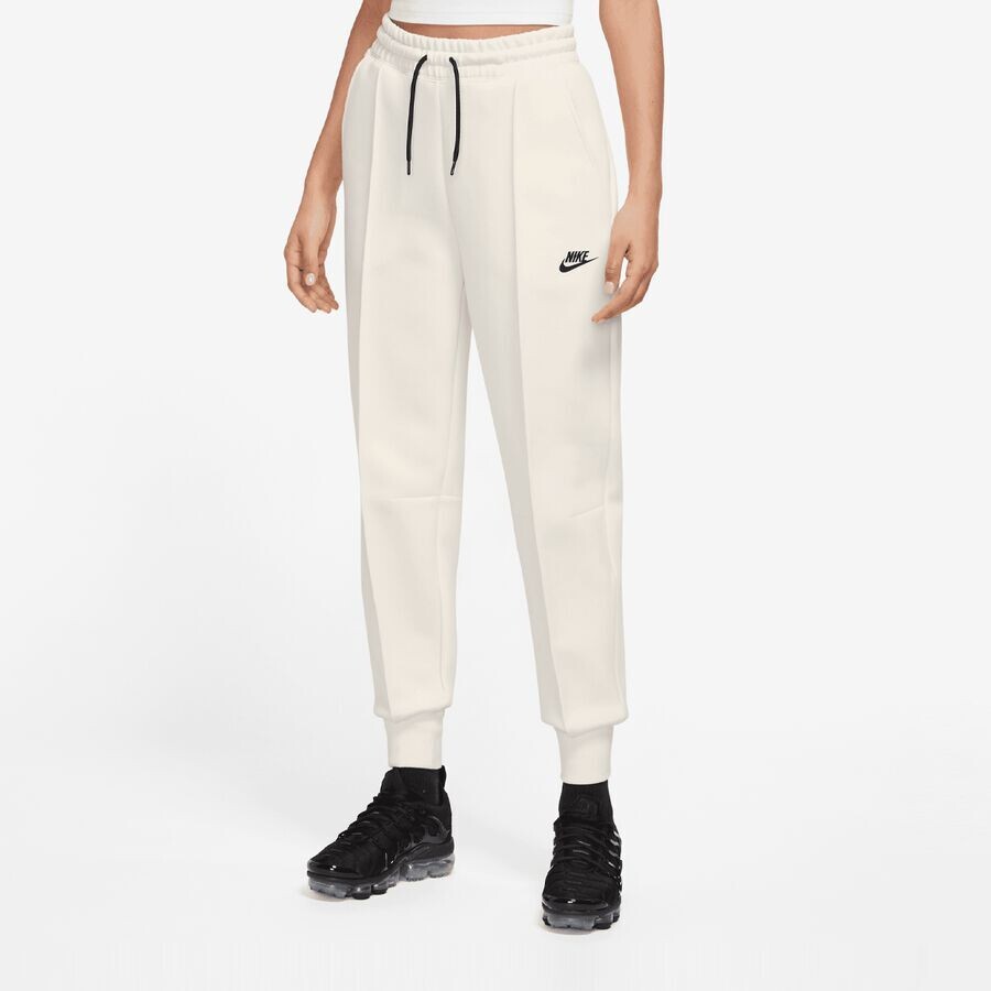 Спортивная одежда Джоггеры из технического флиса со средней посадкой NIKE, цвет pale ivory/black
Спортивная одежда Джоггеры из технического флиса со средней посадкой NIKE, цвет pale ivory/black
