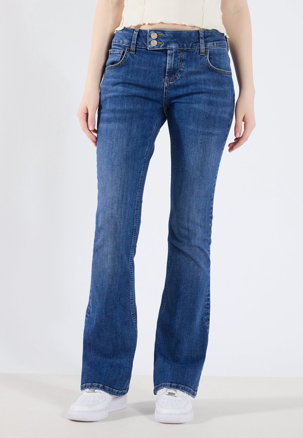 Джинсы Bootcut Even&Odd, деним
Джинсы Bootcut Even&Odd, деним