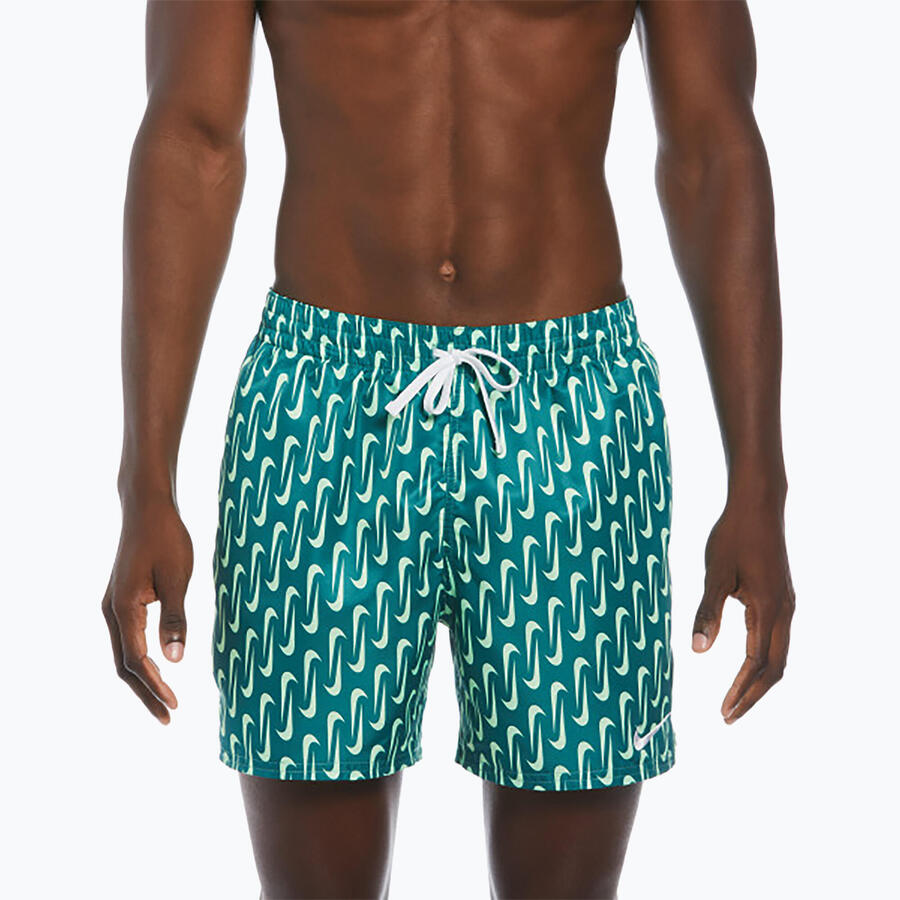 Плавки-шорты Nike Swoosh Link 5" Volley для мужчин
Плавки-шорты Nike Swoosh Link 5" Volley для мужчин