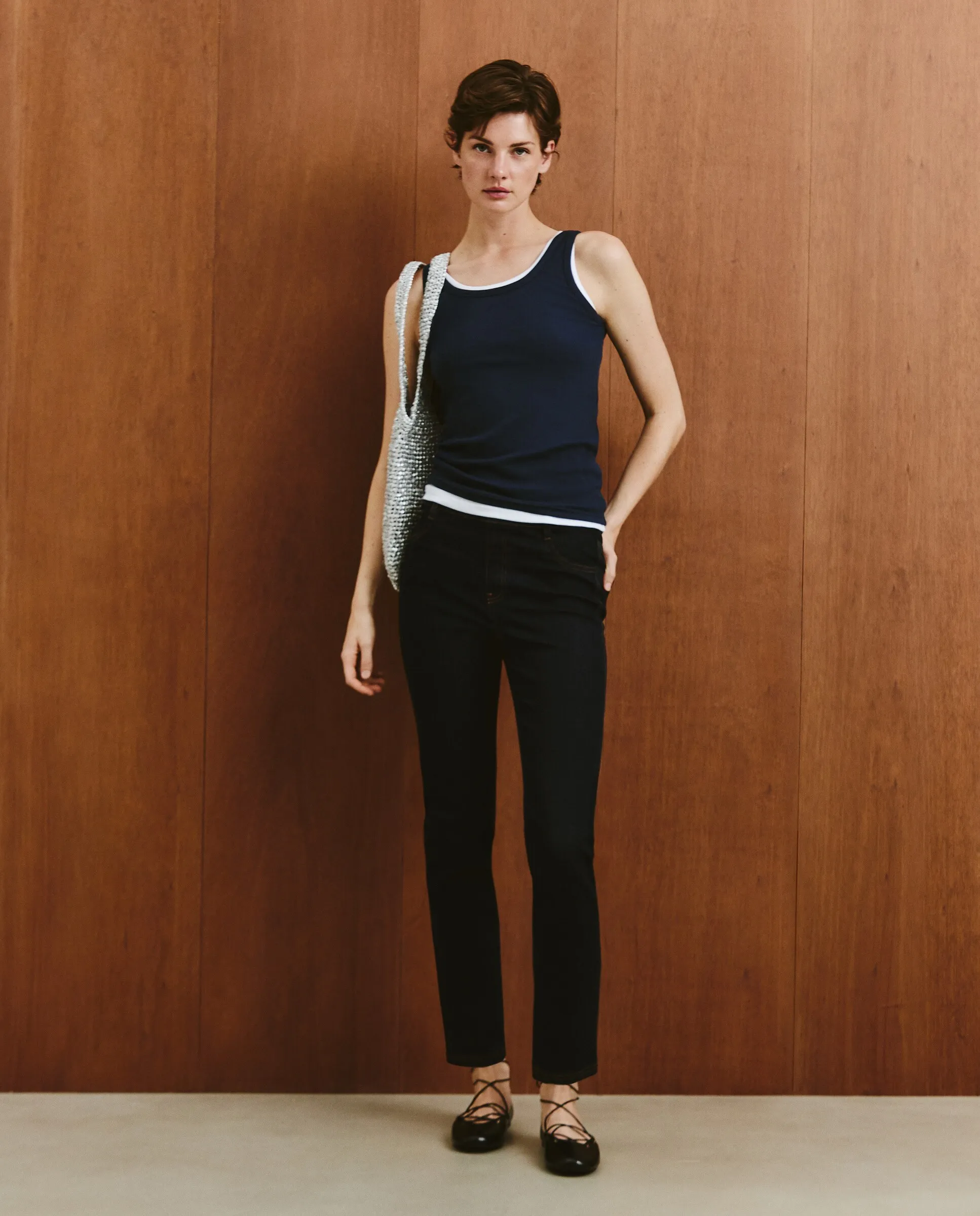 Женские прямые брюки однотонные Southern Cotton, цвет 820 Gris medio
Женские прямые брюки однотонные Southern Cotton, цвет 820 Gris medio