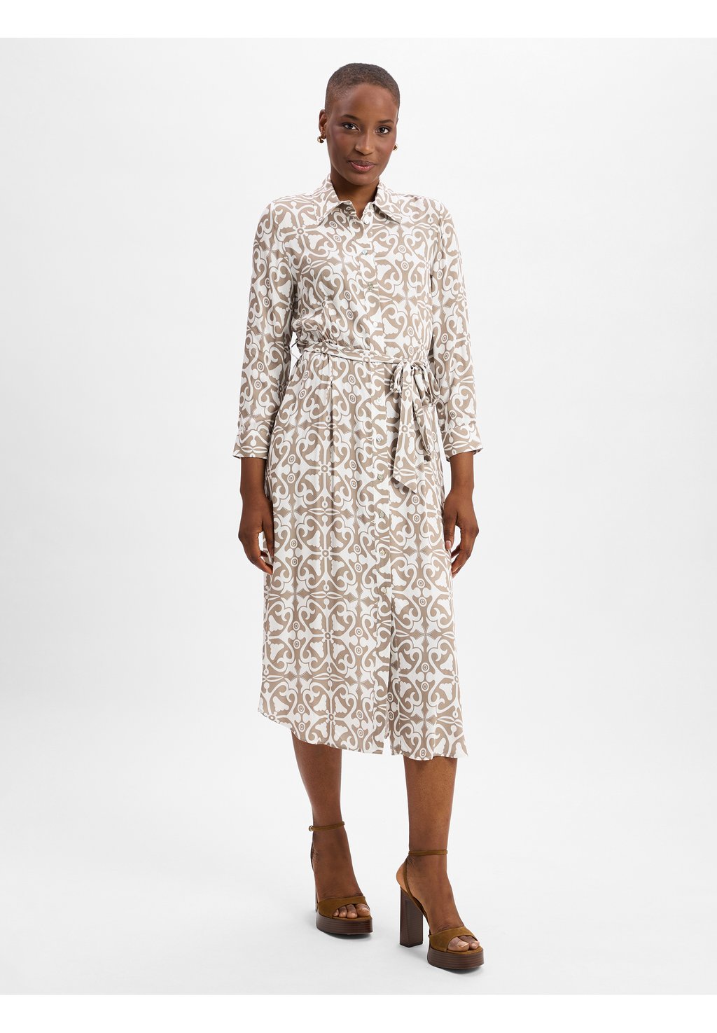 Платье-рубашка Marie Lund, серо-коричневый
Платье-рубашка Marie Lund, серо-коричневый