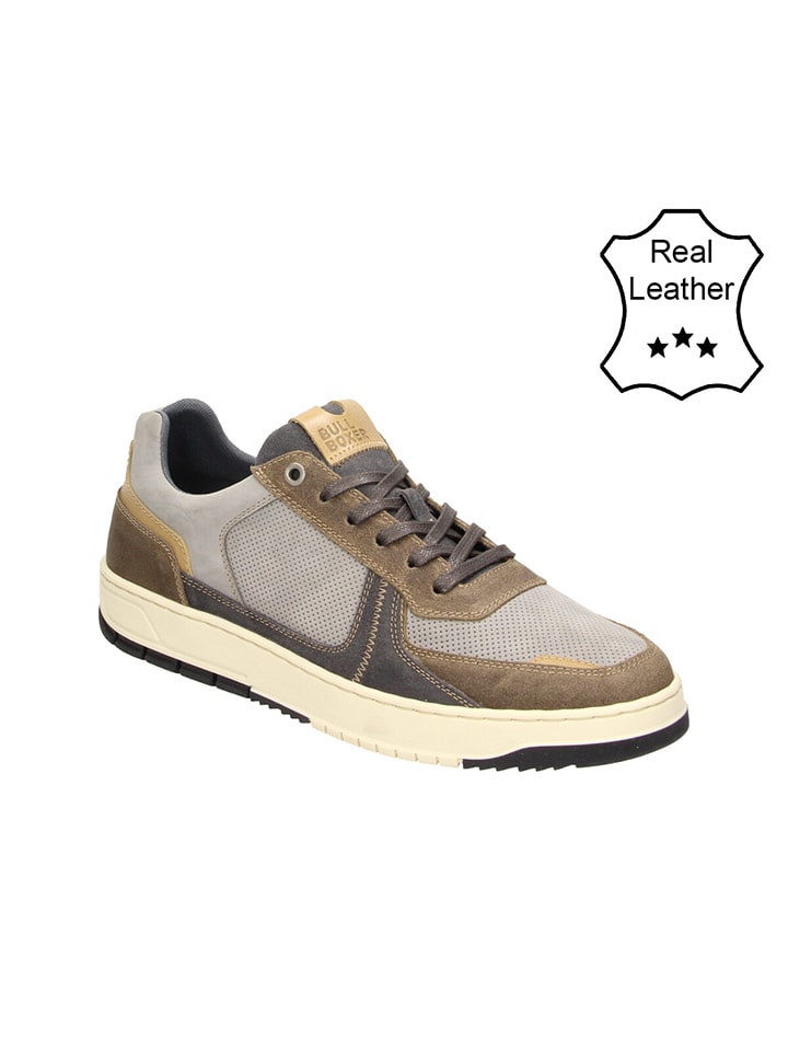 Bullboxer Кожаные кроссовки серо-бежевого цвета
Bullboxer Кожаные кроссовки серо-бежевого цвета