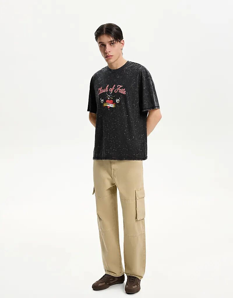 Мешковатые джинсы Bershka карго цвета кэмел
Мешковатые джинсы Bershka карго цвета кэмел