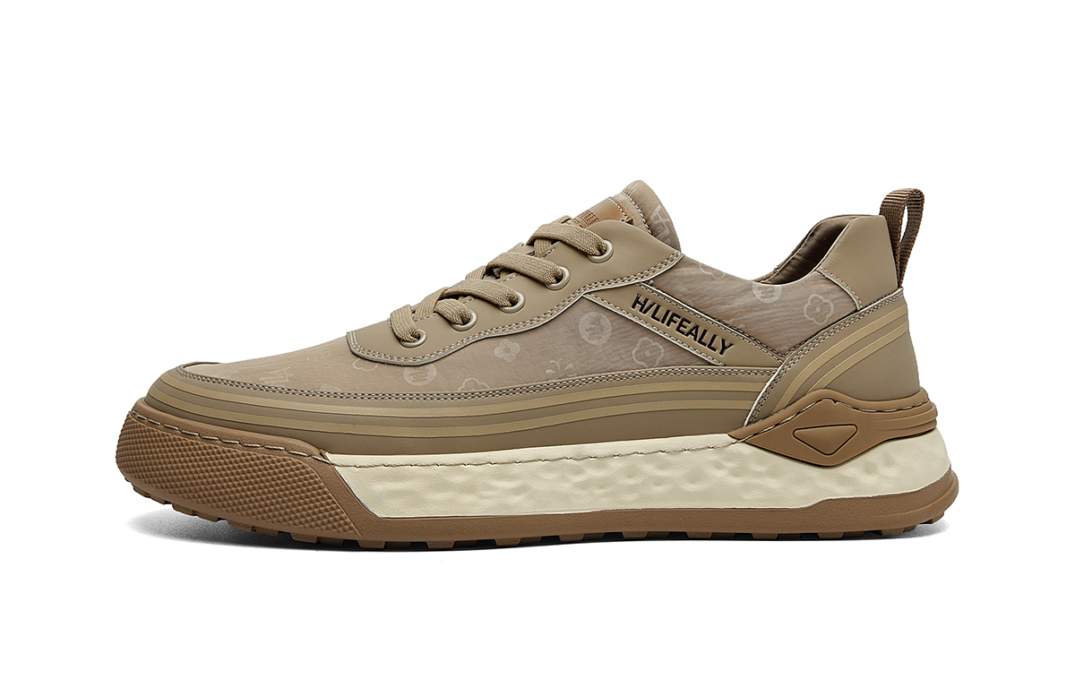 Повседневные туфли мужские низкие черные HLA, абрикос
Повседневные туфли мужские низкие черные HLA, абрикос