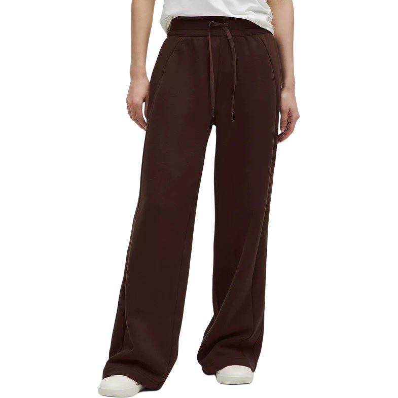 Женские повседневные брюки Scuba Series Lululemon, Lava Cake
Женские повседневные брюки Scuba Series Lululemon, Lava Cake