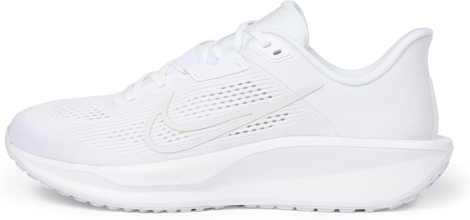 Мужские кроссовки для бега по шоссе Nike Quest 6, белый
Мужские кроссовки для бега по шоссе Nike Quest 6, белый