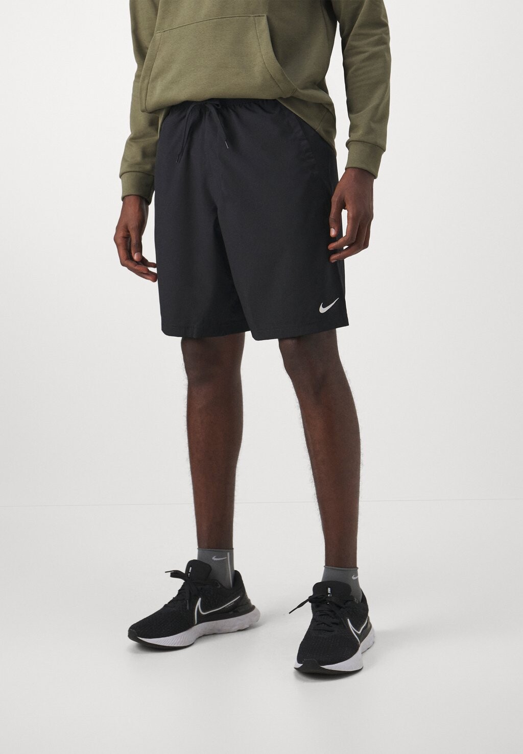 Спортивные шорты Form Short Nike, цвет black/white
Спортивные шорты Form Short Nike, цвет black/white