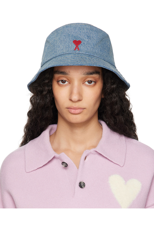 Хлопковая вышитая шляпа-ведро Ami de Coeur Ami Paris, синий
Хлопковая вышитая шляпа-ведро Ami de Coeur Ami Paris, синий