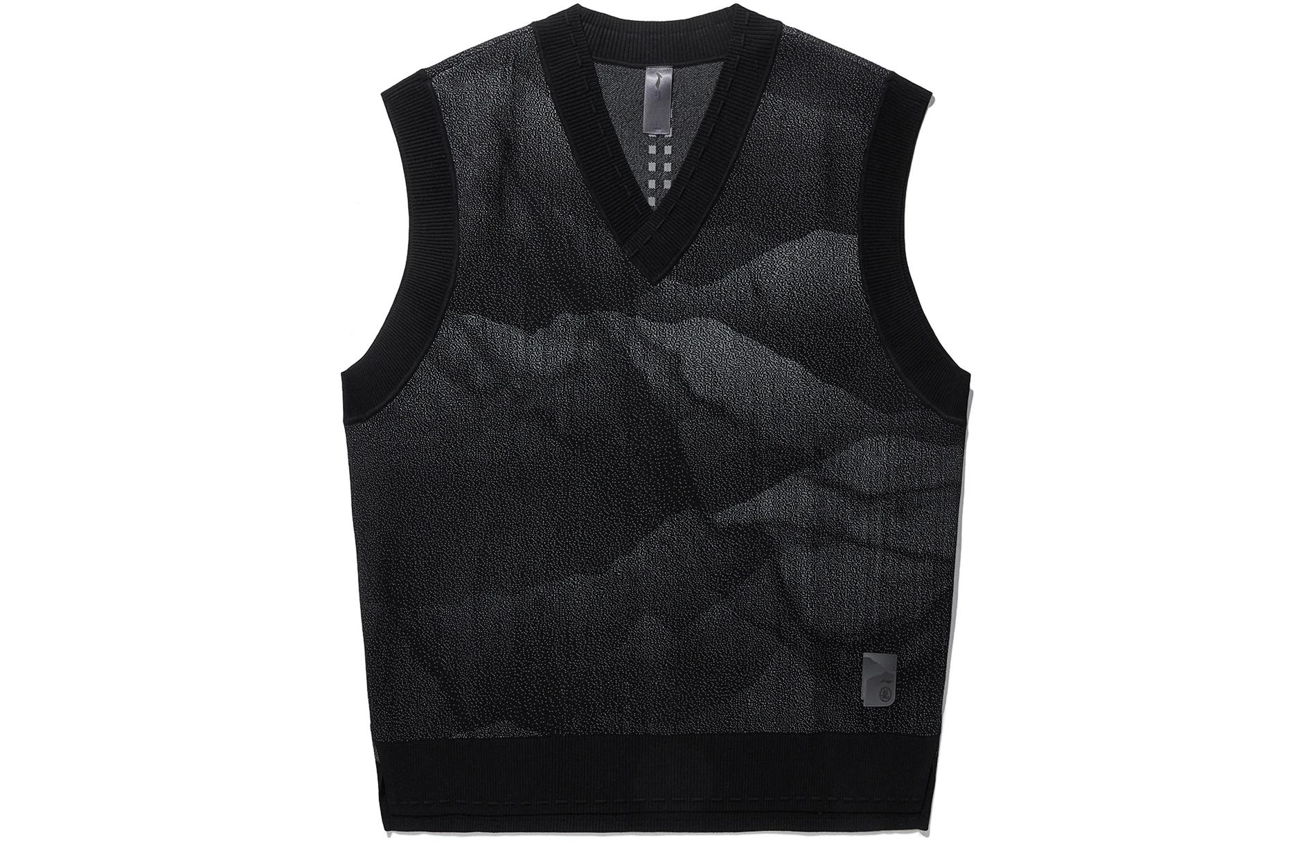 LiNing Джемпер Li Ning X Jackie Chan мужская Black Shadow Gray Jacquard
LiNing Джемпер Li Ning X Jackie Chan мужская Black Shadow Gray Jacquard