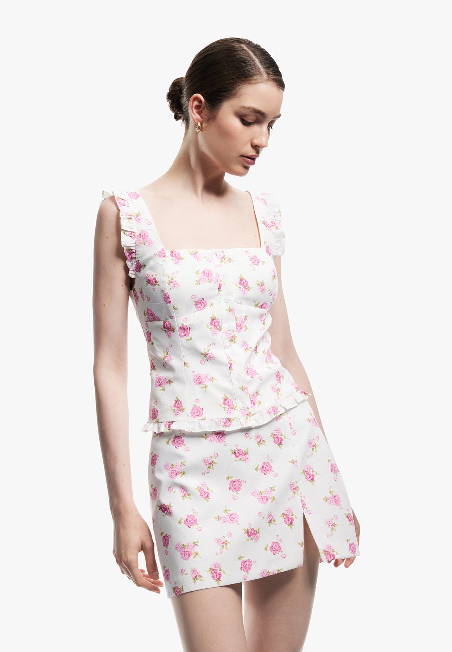 Блуза Koton FRILLY FLORAL., Pink
Блуза Koton FRILLY FLORAL., Pink