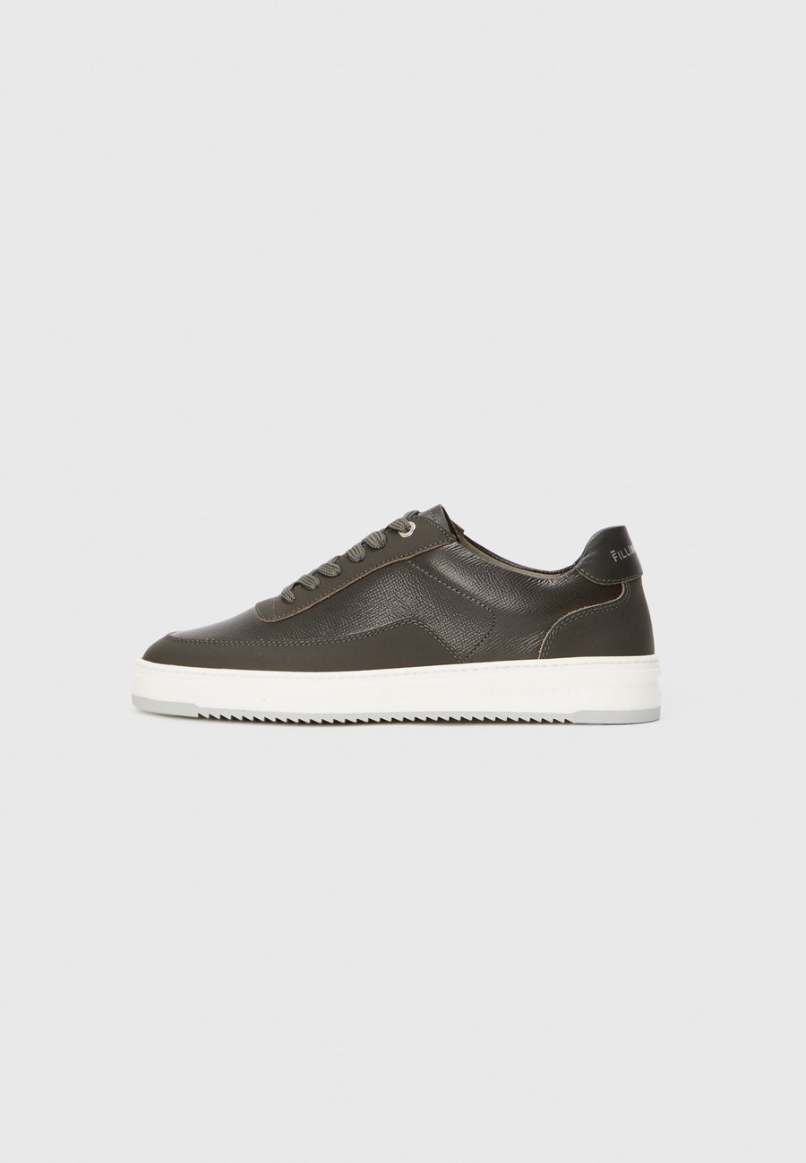 Кроссовки Filling Pieces MONDO CRUMBS, Dark Green
Кроссовки Filling Pieces MONDO CRUMBS, Dark Green