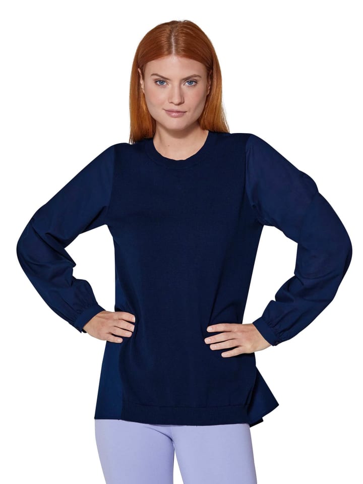 MADELEINE Повседневный свитер из изысканного сочетания материалов темно-синего цвета
MADELEINE Повседневный свитер из изысканного сочетания материалов темно-синего цвета