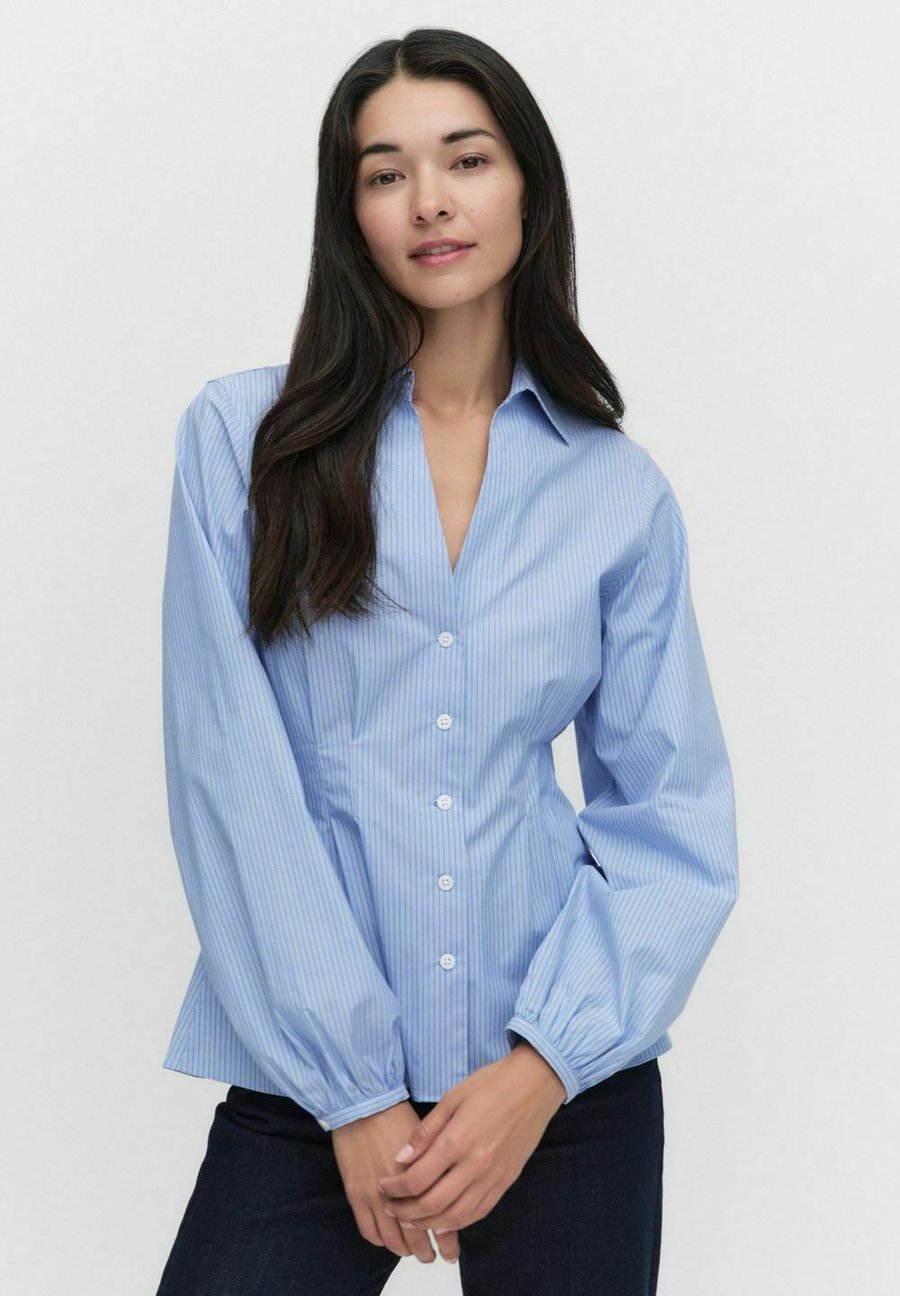 Блуза STOCKH LM CELIA POPLIN, Dk Blue Stripe/Dark Blue
Блуза STOCKH LM CELIA POPLIN, Dk Blue Stripe/Dark Blue