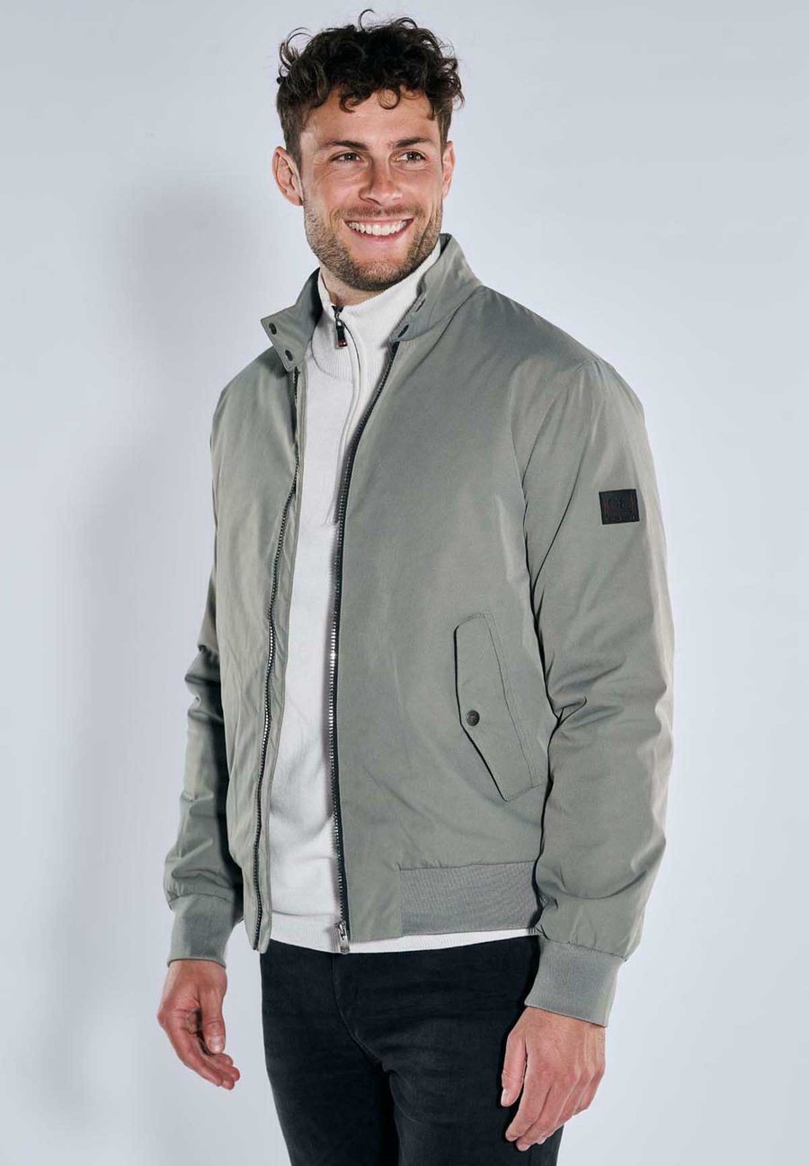 Куртка Emilio Adani Light jacket, Hellgruen/Light Green
Куртка Emilio Adani Light jacket, Hellgruen/Light Green