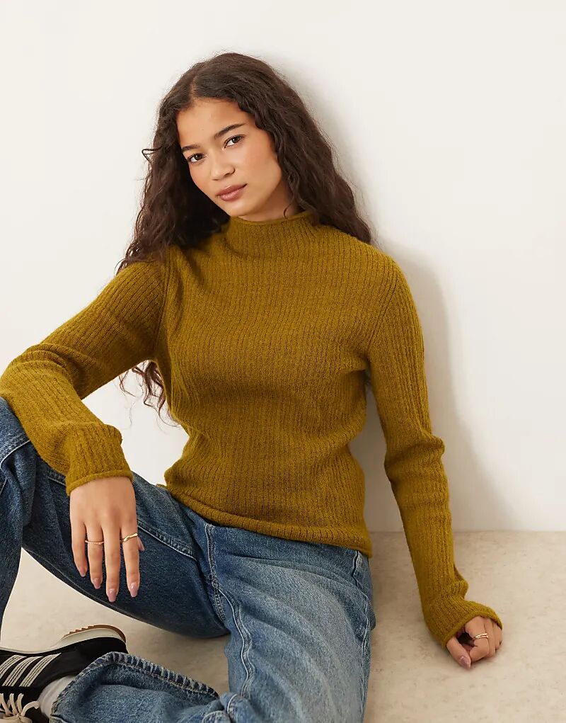 Свободный трикотажный топ с воротником-стойкой в рубчик ASOS DESIGN цвета тмин
Свободный трикотажный топ с воротником-стойкой в рубчик ASOS DESIGN цвета тмин