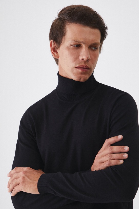 Свитер Medicine, черный
Свитер Medicine, черный