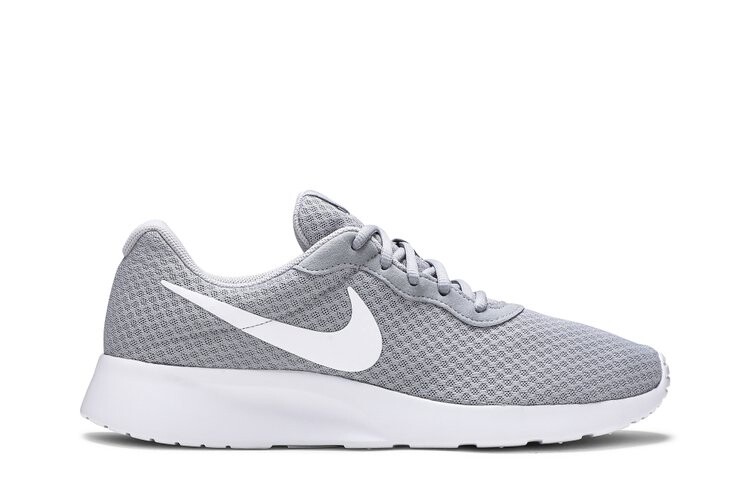Кроссовки Nike Tanjun 'Wolf Grey', серый
Кроссовки Nike Tanjun 'Wolf Grey', серый