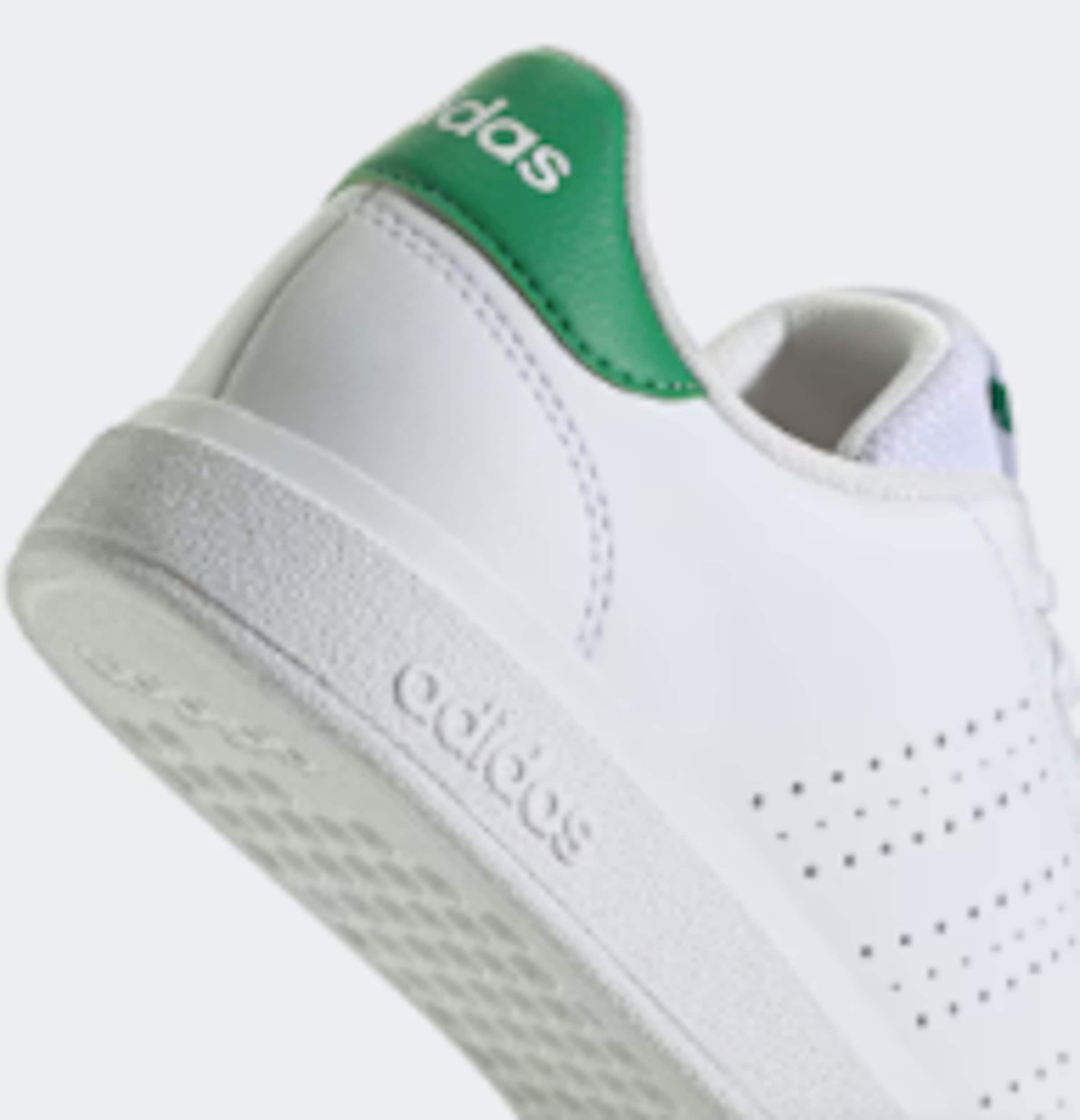 Adidas Sportswear Белые кроссовки
Adidas Sportswear Белые кроссовки