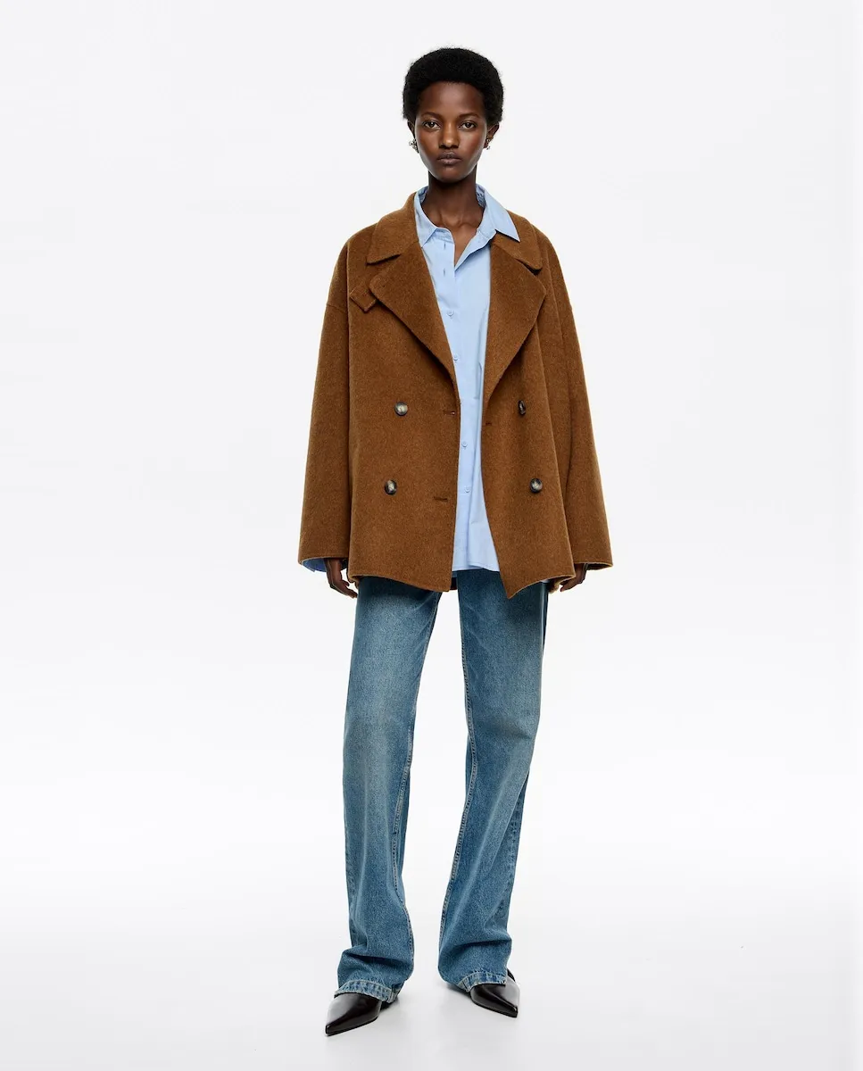 Женское двустороннее короткое пальто из сукна Bimba y Lola, песочный
Женское двустороннее короткое пальто из сукна Bimba y Lola, песочный