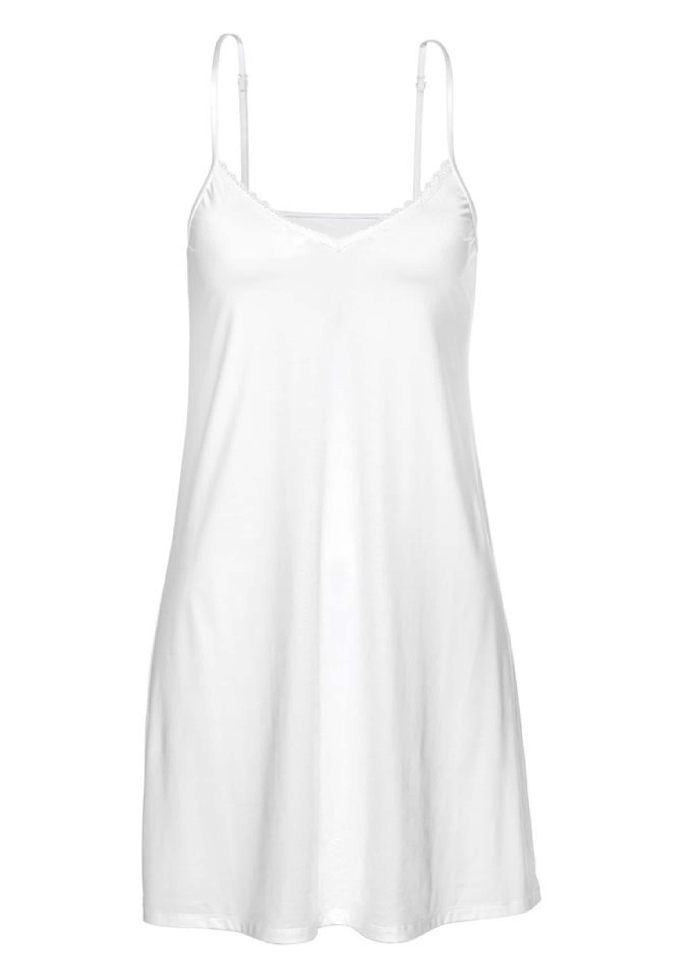 NUANCE Пеньюар в белом цвете
NUANCE Пеньюар в белом цвете