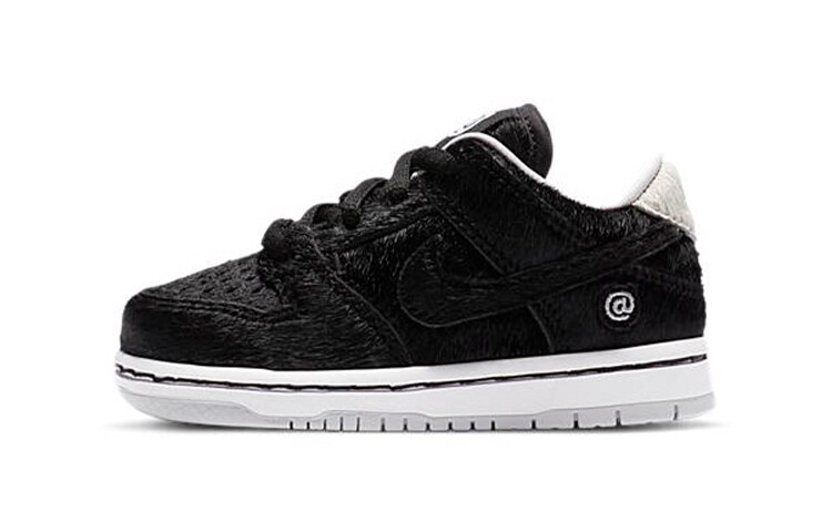 Низкие кроссовки для малышей Nike Dunk SB TD
Низкие кроссовки для малышей Nike Dunk SB TD